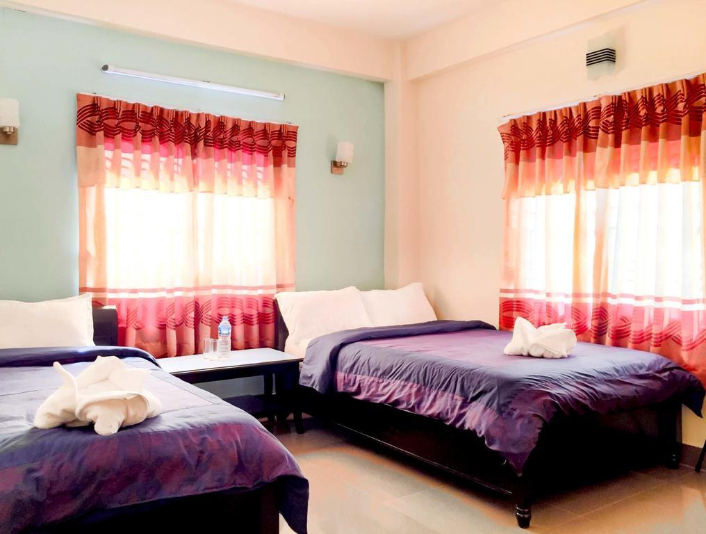 Hotel Atrium Pokhara Oda fotoğraf