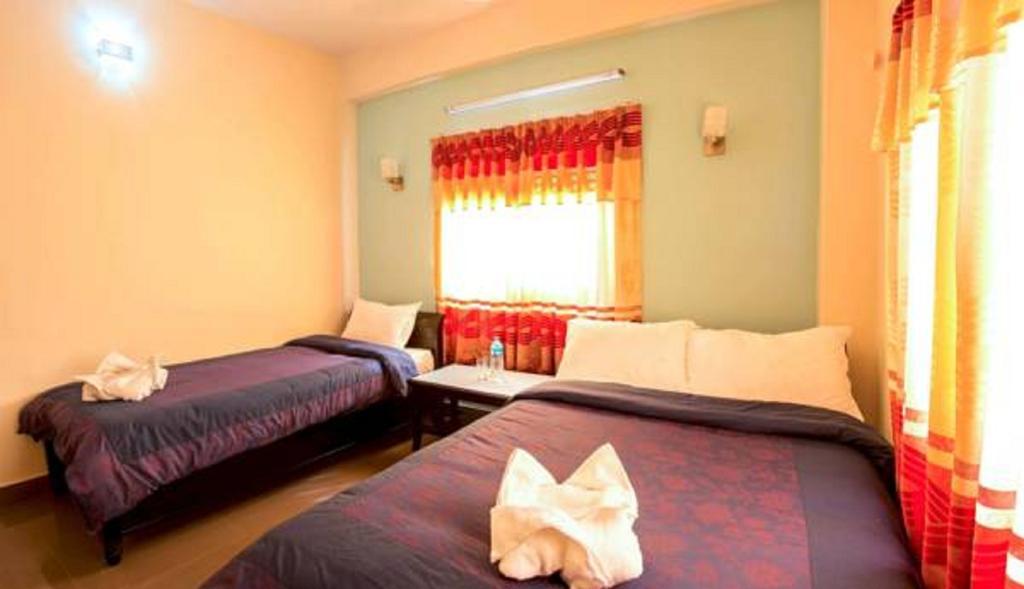 Hotel Atrium Pokhara Dış mekan fotoğraf