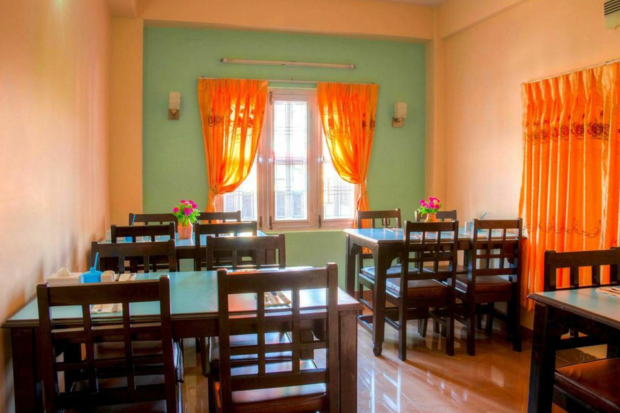 Hotel Atrium Pokhara Dış mekan fotoğraf