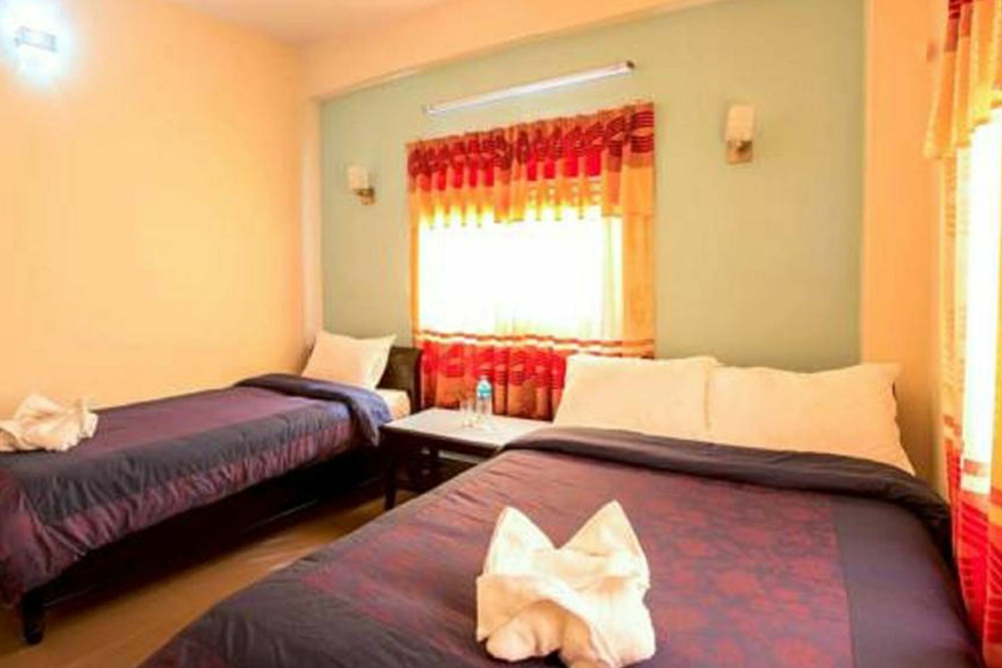 Hotel Atrium Pokhara Dış mekan fotoğraf